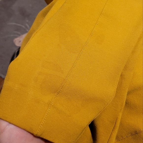 💛 4/$20 | Yellow Slacks - Picture 9 of 9